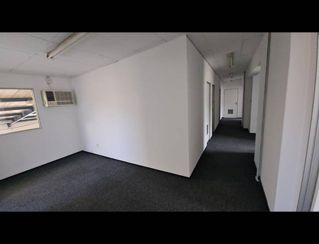 INDUSTRIAL PROPERTY TO RENT IN HALFWAY HOUSE